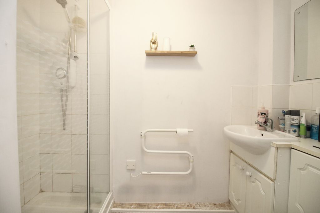 Additional image 13 of 2 bed flat for saleThe Elms, Blackpool FY3