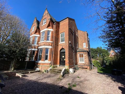 Barlow Moor Road, Didsbury M20