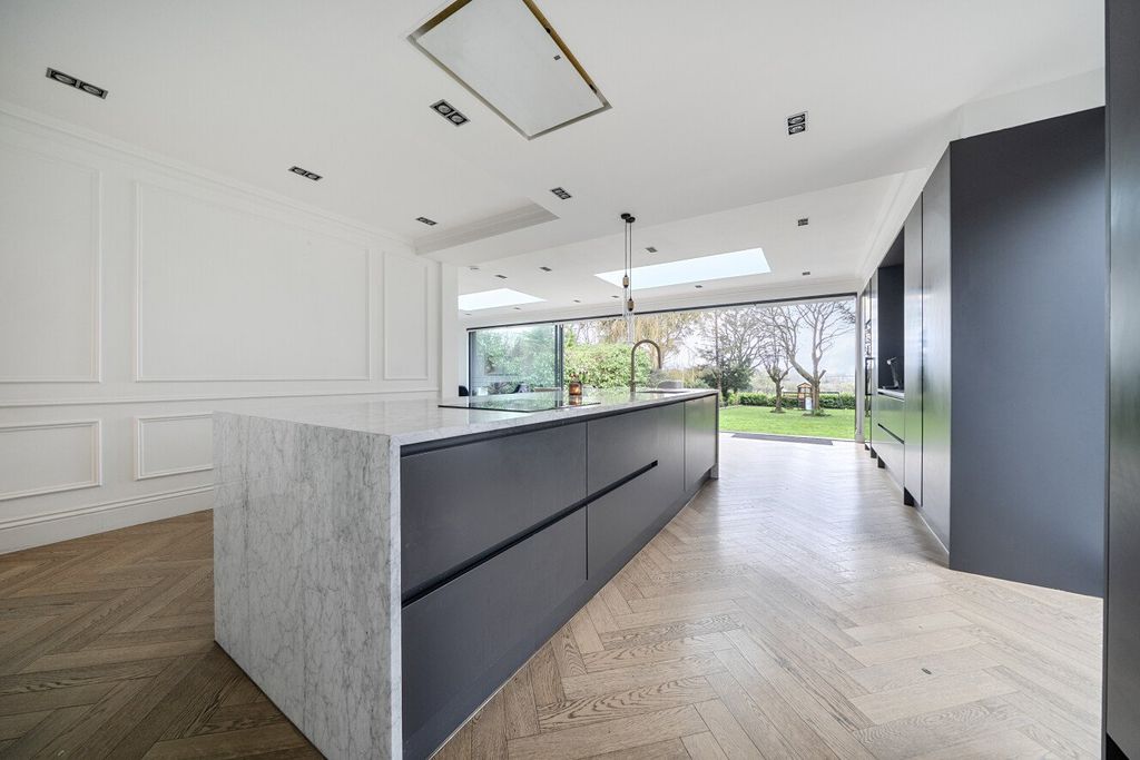 Additional image 17 of 5 bed detached house for saleBromley Common, Bromley BR2