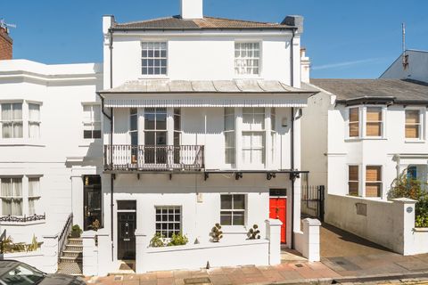 Clifton Hill, Brighton BN1