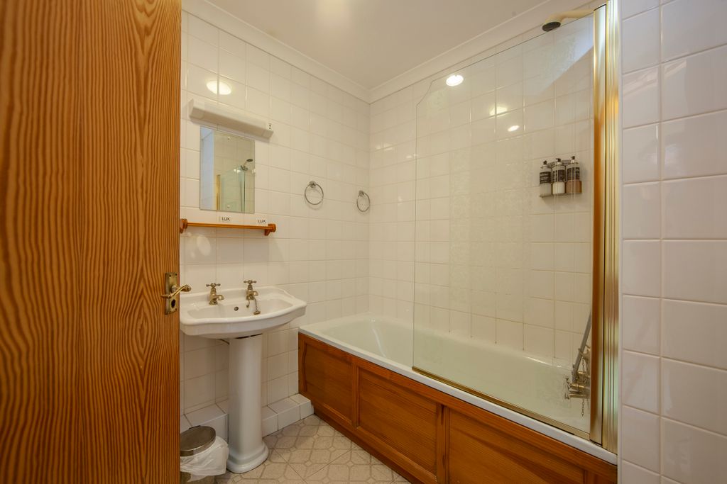 Additional image 21 of 1 bed semi-detached house for saleBed Portsonachan Lodges, Portsonachan, Dalmally, Argyll And Bute PA33