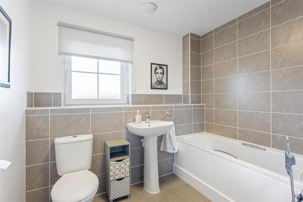 Additional image 29 of 3 bed semi-detached house for saleEast Cults Court, Whitburn EH47