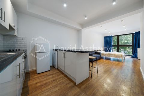 Fonthill Road, Finsbury Park, London N4, Studio to rent