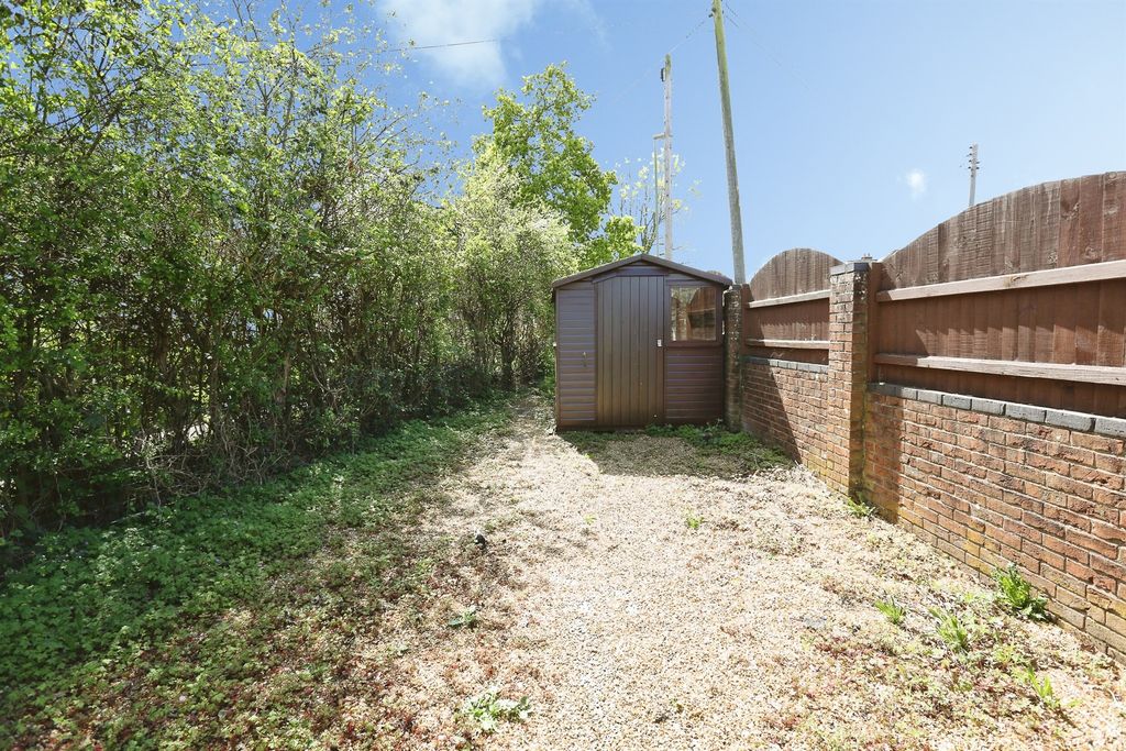 Additional image 20 of 3 bed detached bungalow for saleWildern Lane, Hedge End, Southampton SO30