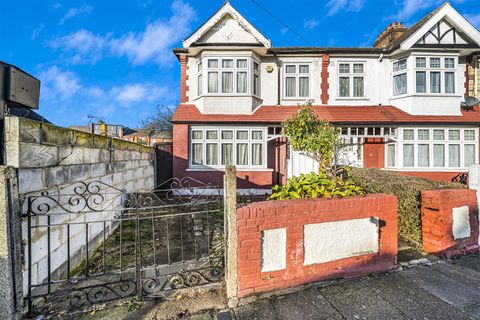 Sandringham Road, Wood Green N22