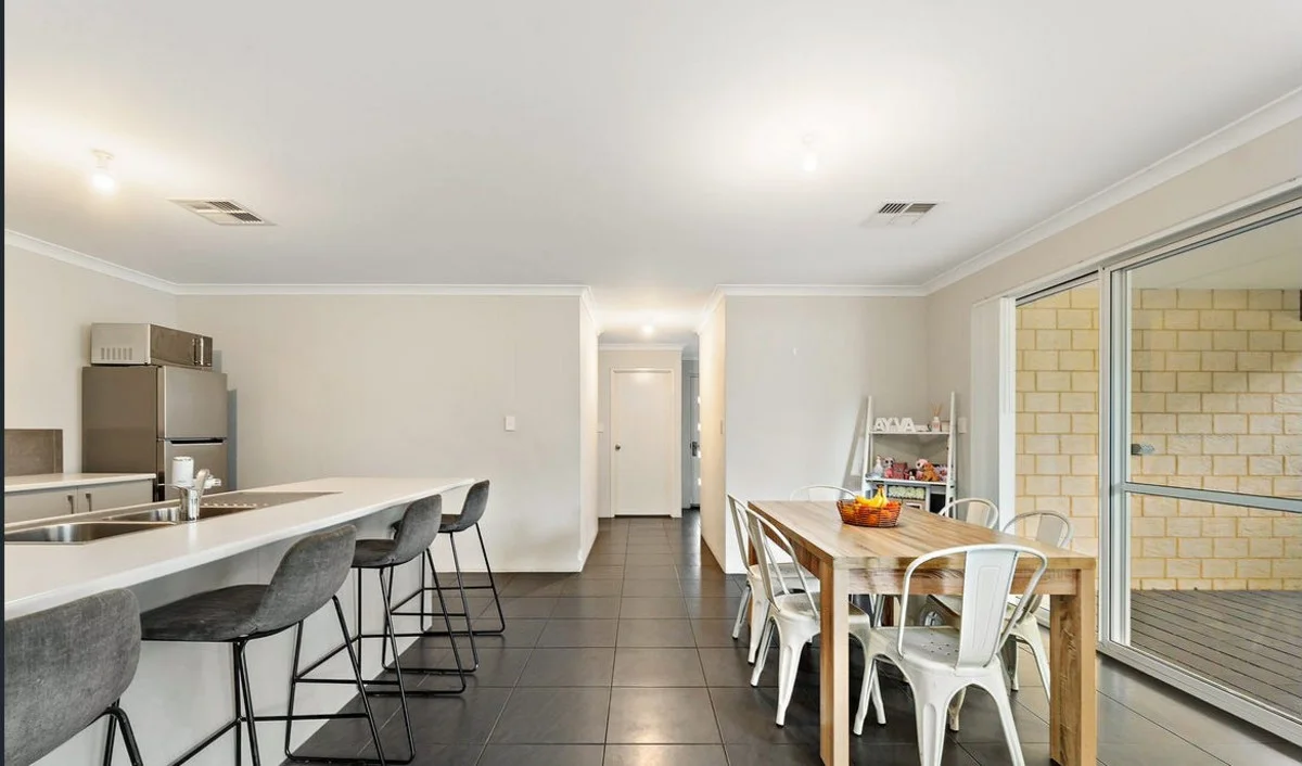 55 Pegus Meander, South Yunderup WA 6208 photo 3