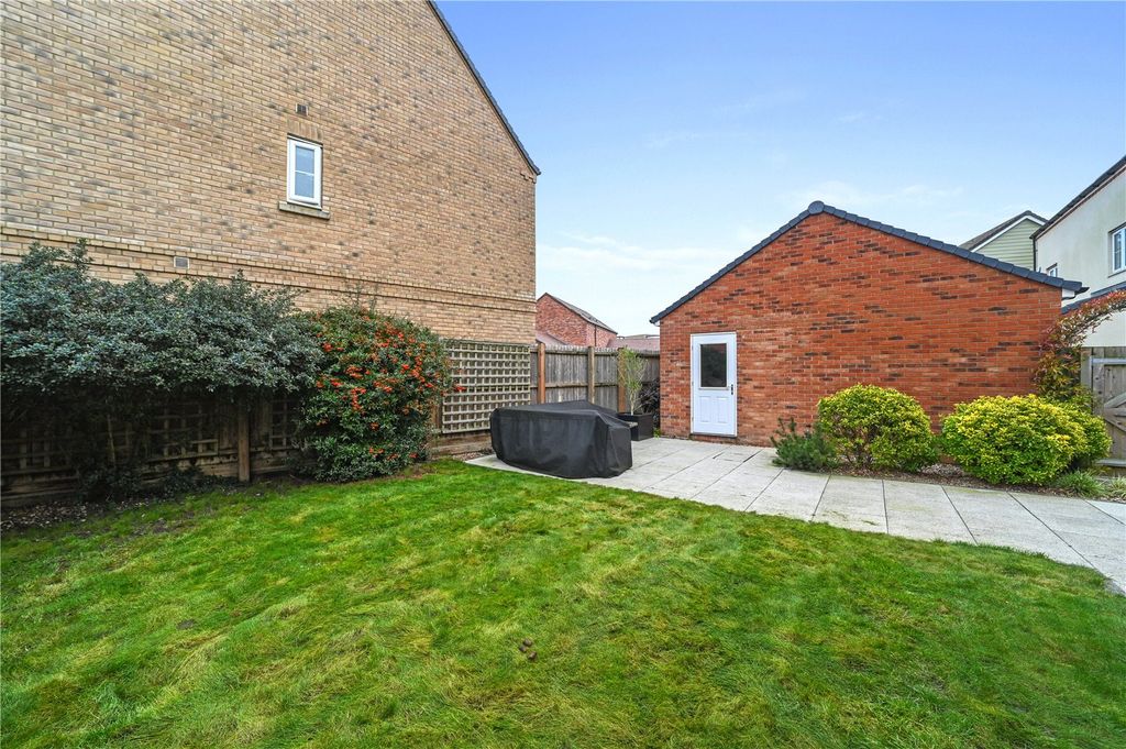 Additional image 11 of 4 bed detached house for saleHensman Close, Bishop's Stortford, Hertfordshire CM23