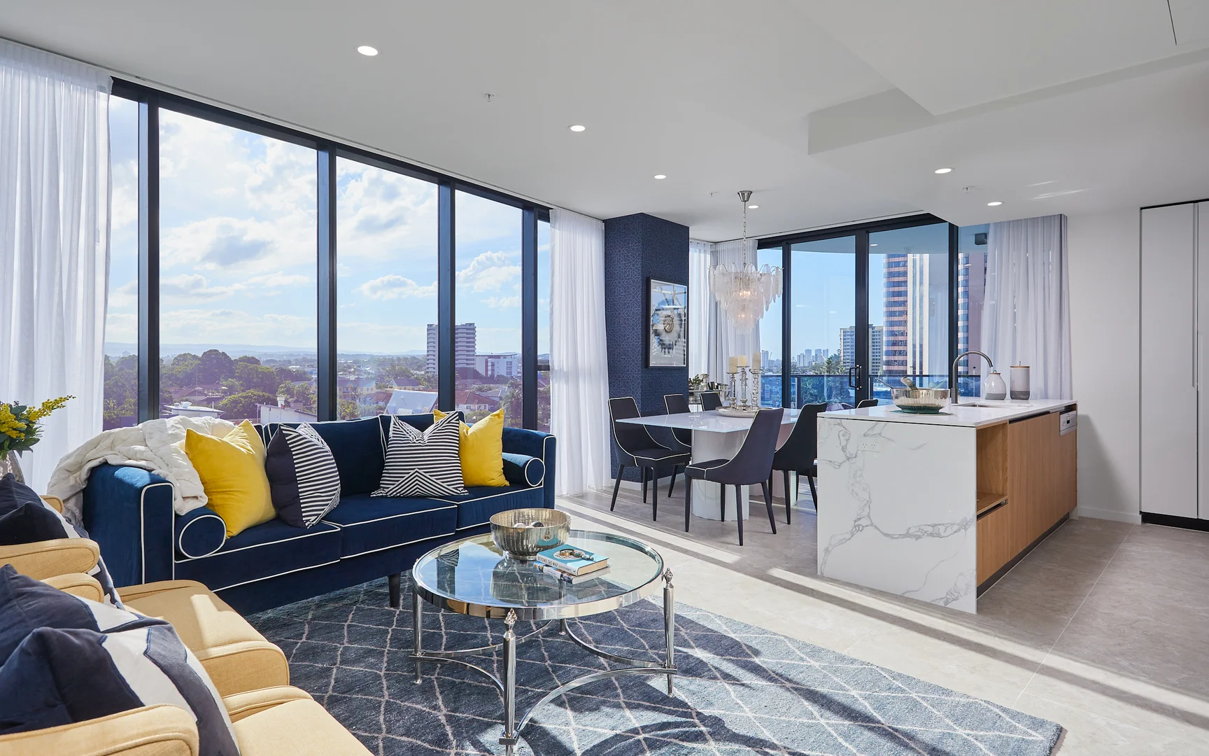 801/28 Second Ave, Broadbeach QLD 4218 photo 2
