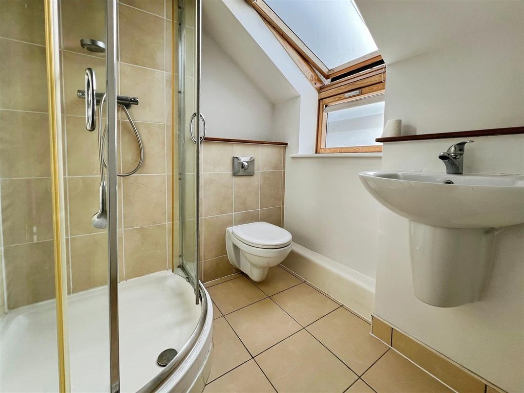 Additional image 10 of 2 bed flat for saleHarrogate Road, Bradford BD2