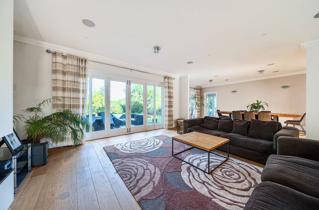 Additional image 15 of 5 bed detached house for saleBarnet Wood Road, Hayes, Bromley, Kent BR2