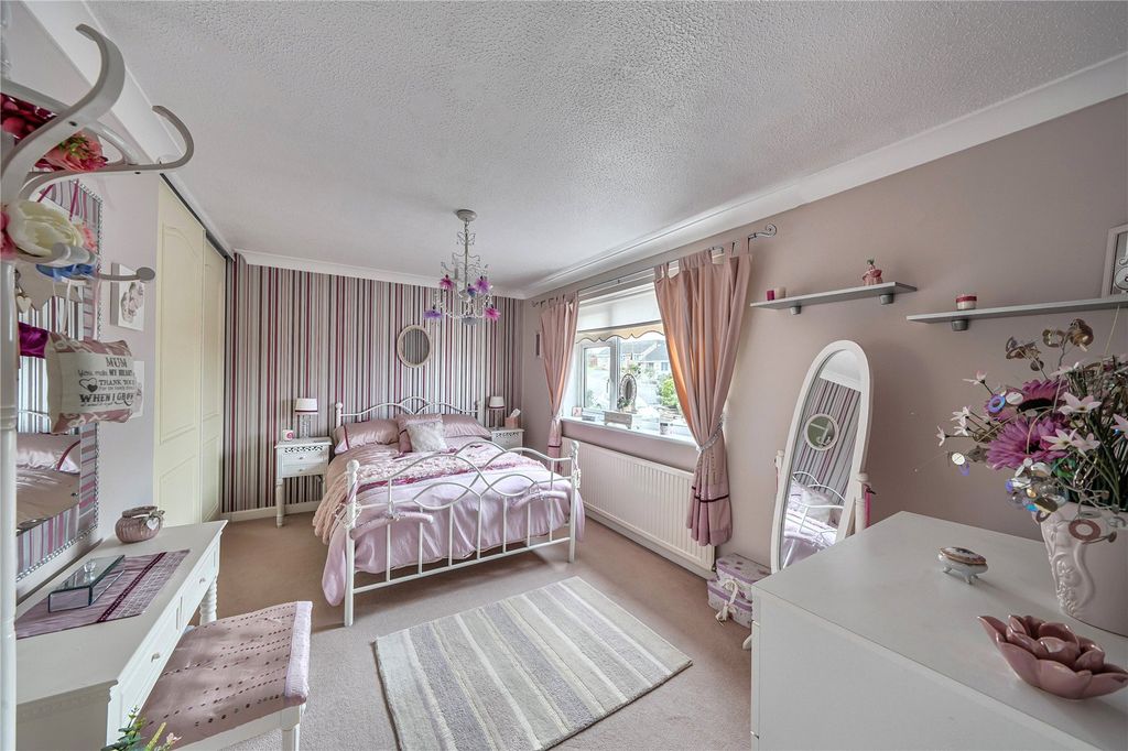 Additional image 14 of 5 bed detached house for saleWood Close, Wells, Somerset BA5