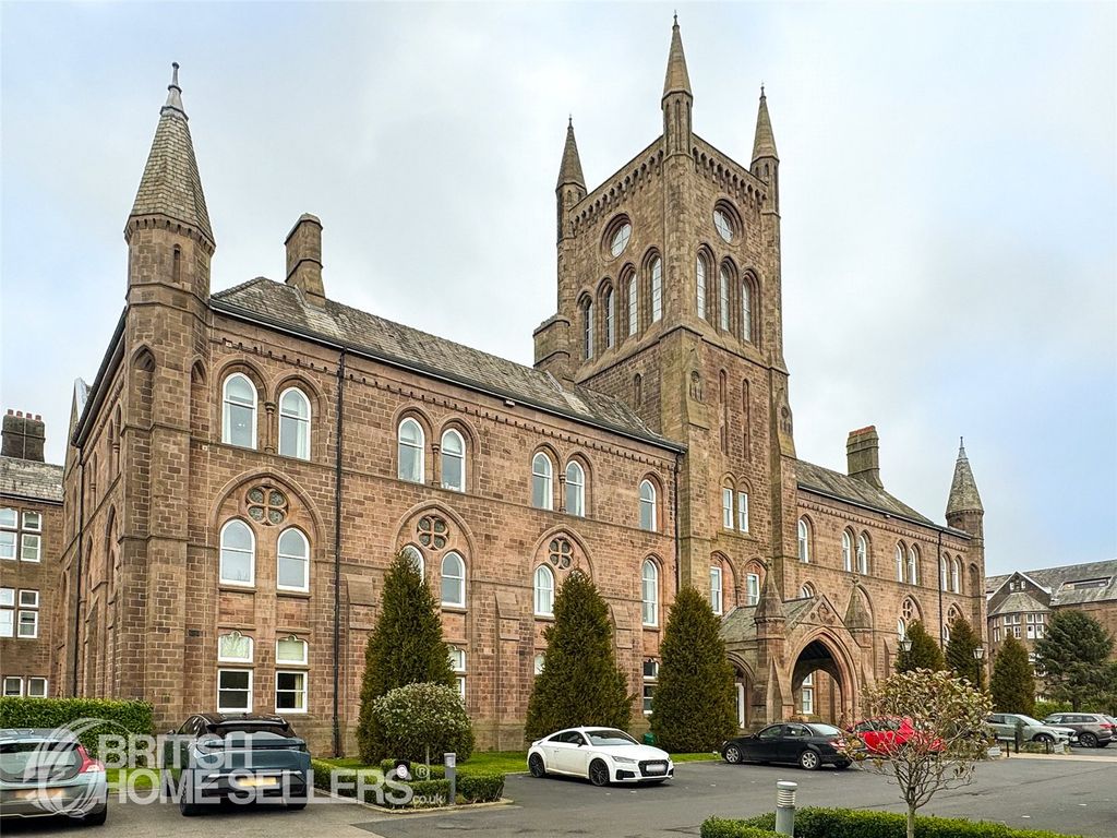 3 bed flat for saleKershaw Drive, Lancaster, Lancashire LA1