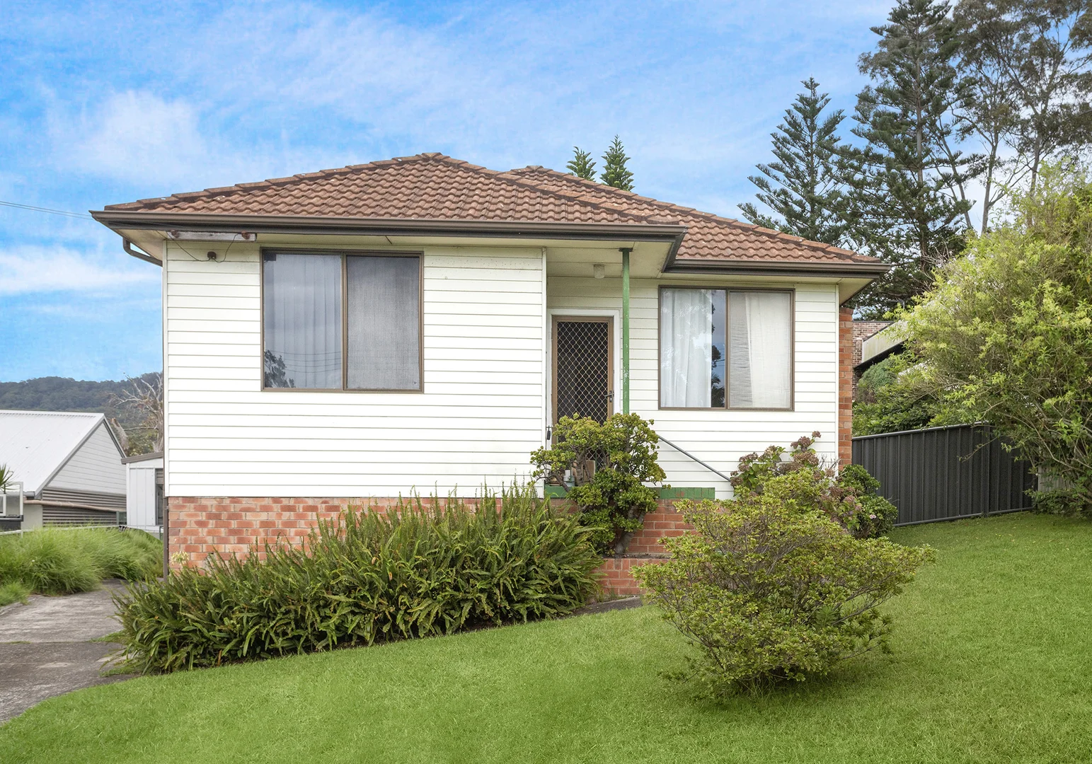 Additional image 2 of 49 Westmacott Parade, Bulli NSW 2516