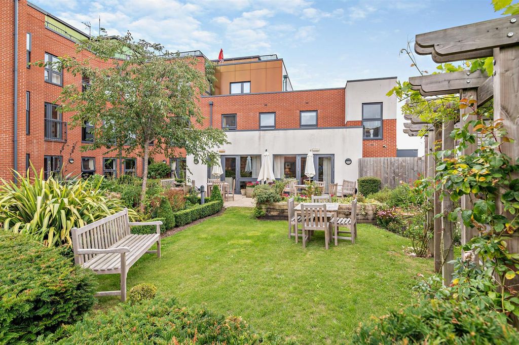 Additional image 2 of 1 bed flat for saleBlake Court, Northgate, Bridgwater TA6