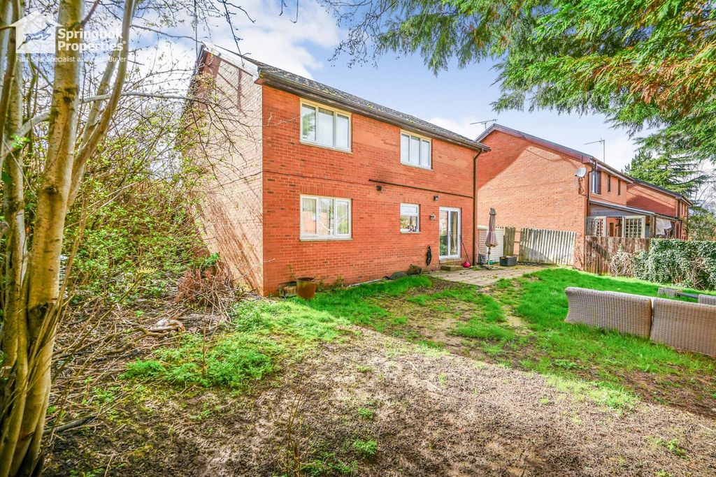 Additional image 26 of 4 bed detached house for saleTudor Way, Brackley, Northamptonshire NN13