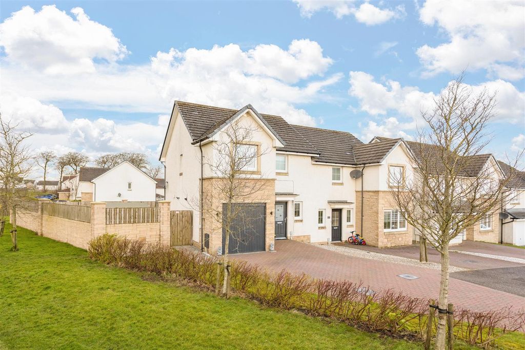 Additional image 37 of 3 bed semi-detached house for saleEast Cults Court, Whitburn EH47
