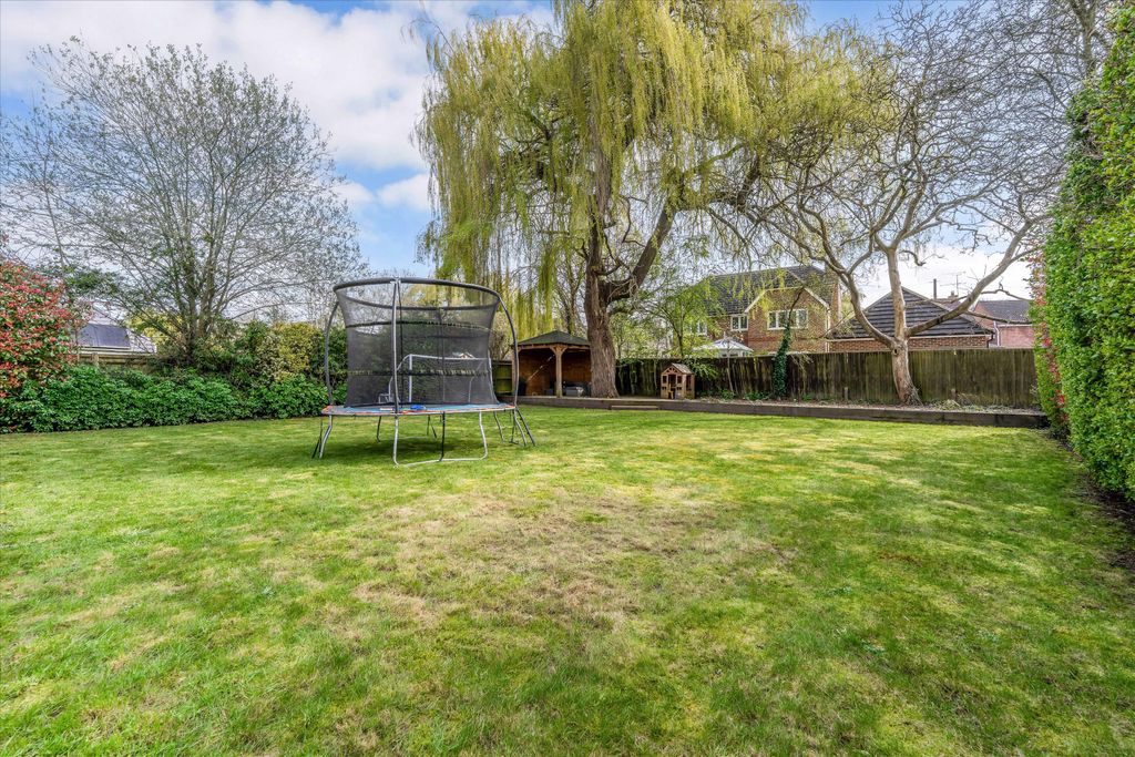 Additional image 36 of 7 bed detached house for saleTilehurst Lane, Binfield, Bracknell, Berkshire RG42