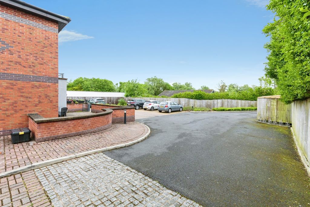 Additional image 21 of 2 bed flat for saleGlebe Close, Blackpool, Lancashire FY4