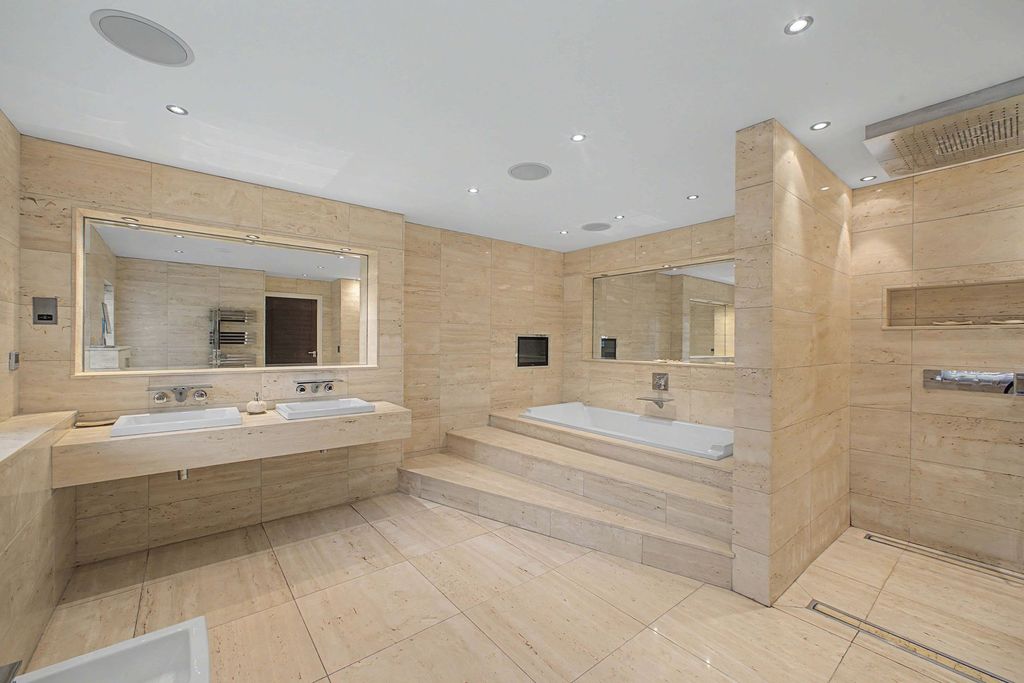 Additional image 4 of 7 bed detached house for saleEyebrook Road, Bowdon WA14