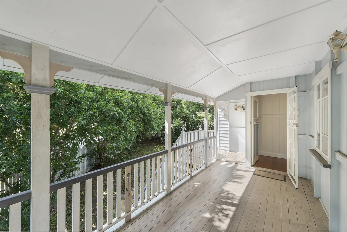 Additional image 3 of 247 Honour Avenue, Graceville QLD 4075