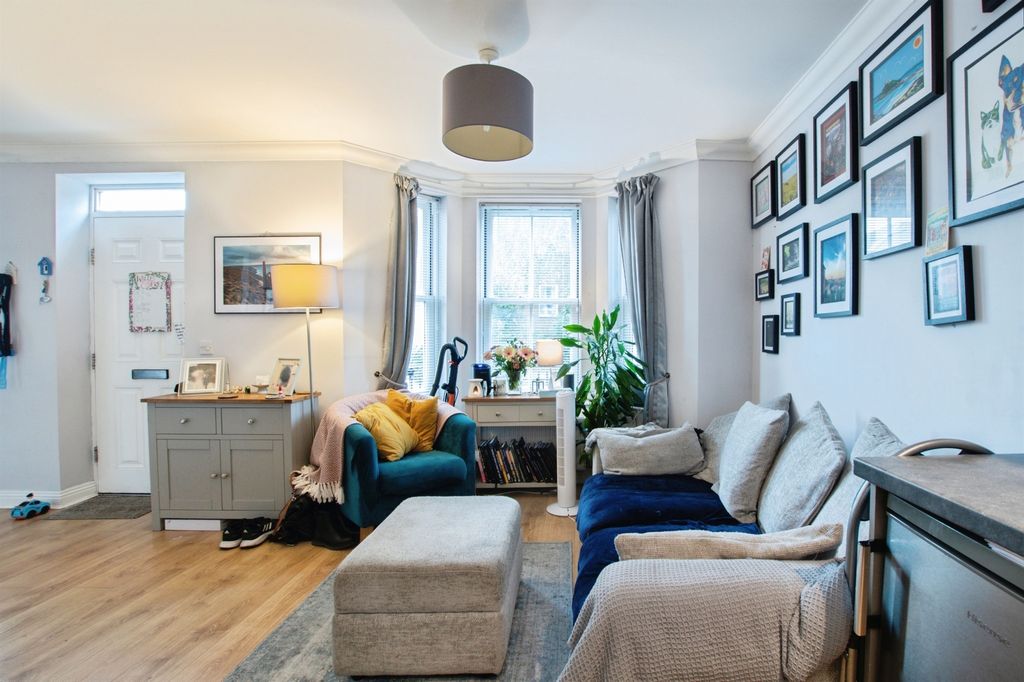 Additional image 2 of 2 bed flat for saleSalisbury Road, Blandford Forum DT11