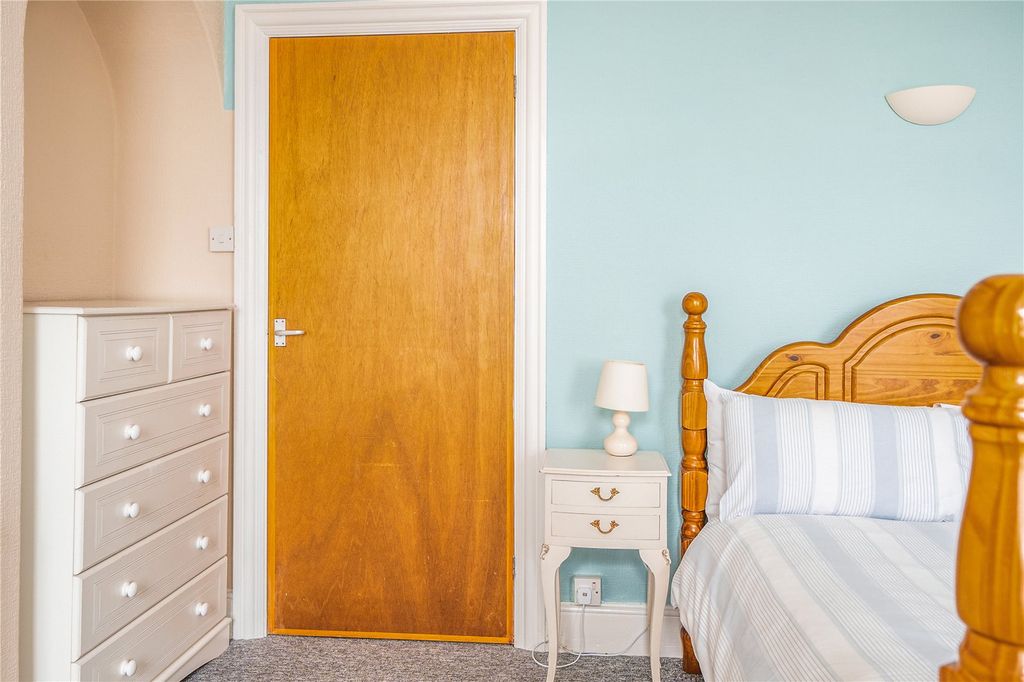 Additional image 16 of 3 bed flat for sale2 The Esplanade, Minehead, Somerset TA24