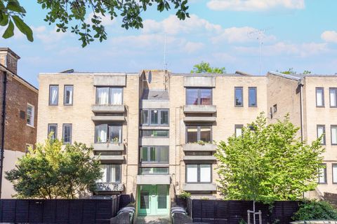 Mortimer Crescent, Kilburn, London NW6