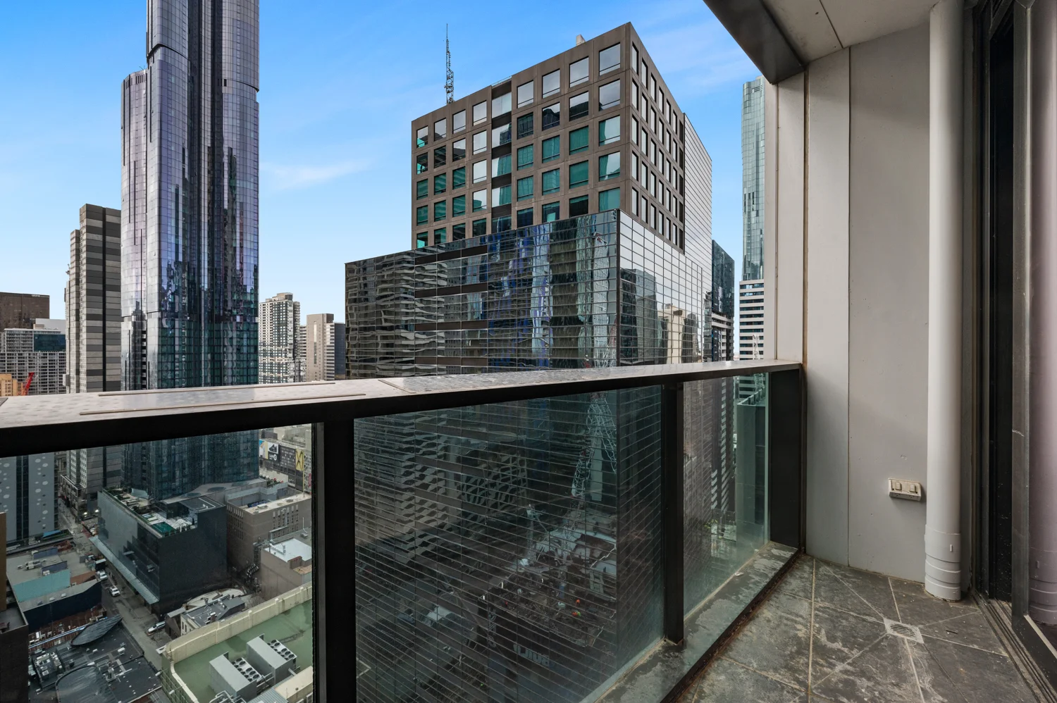 Additional image 7 of 2215/135 A'Beckett Street, Melbourne VIC 3000