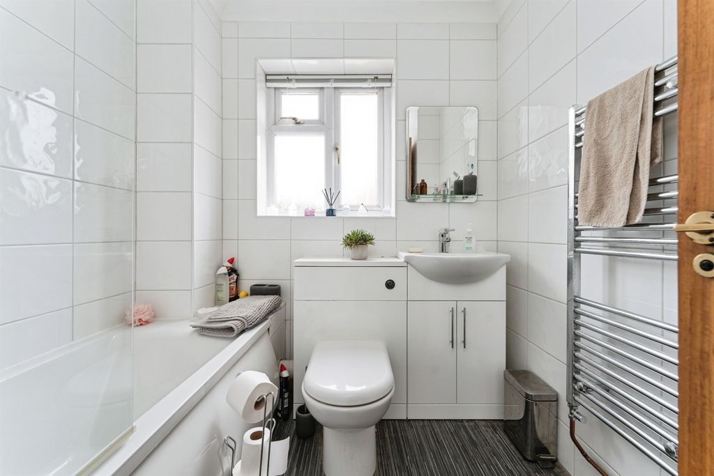 Additional image 16 of 4 bed detached house for saleChestnut Close, Brandon IP27