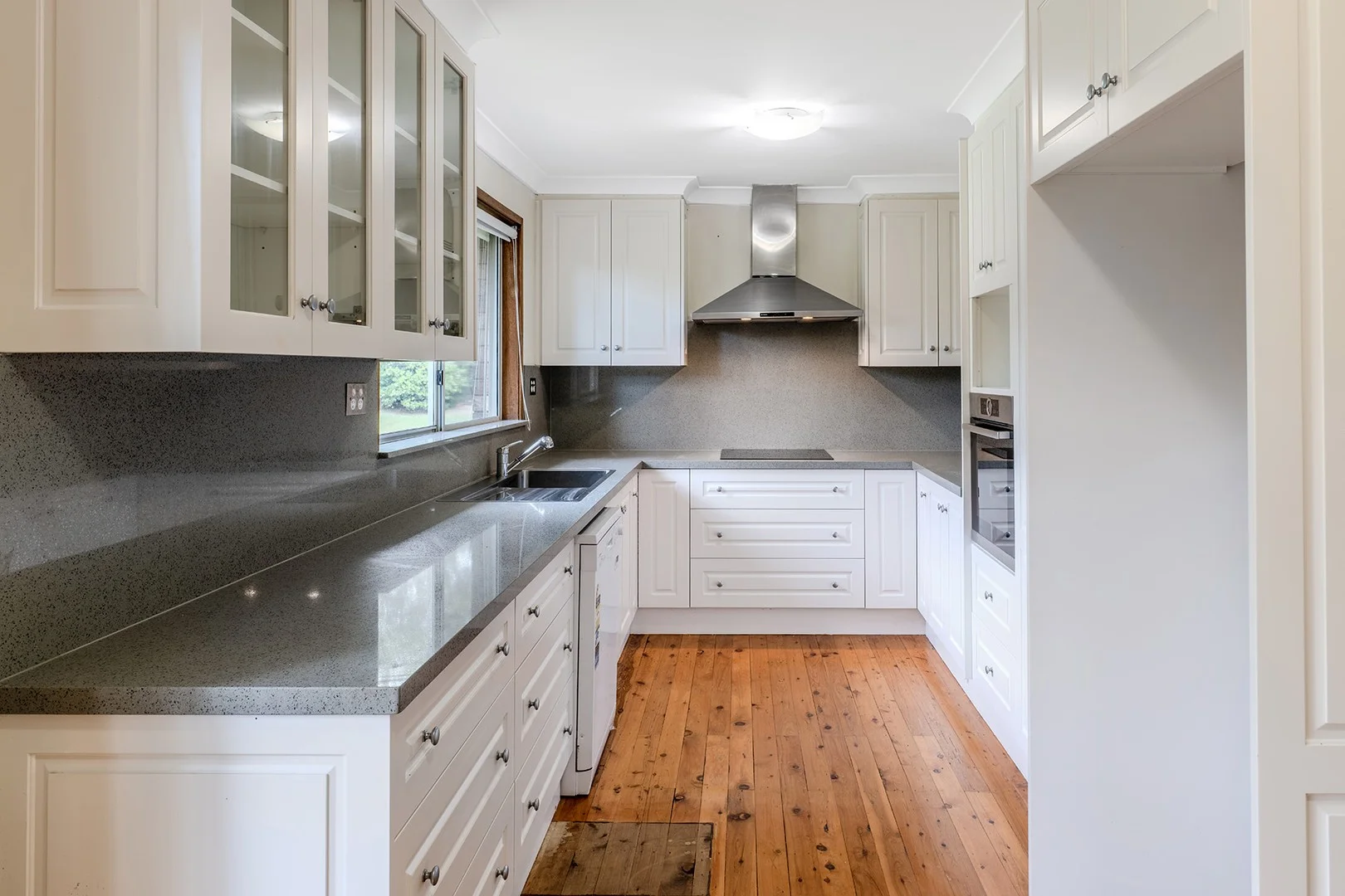 5 Brooklands Road, Glenbrook NSW 2773