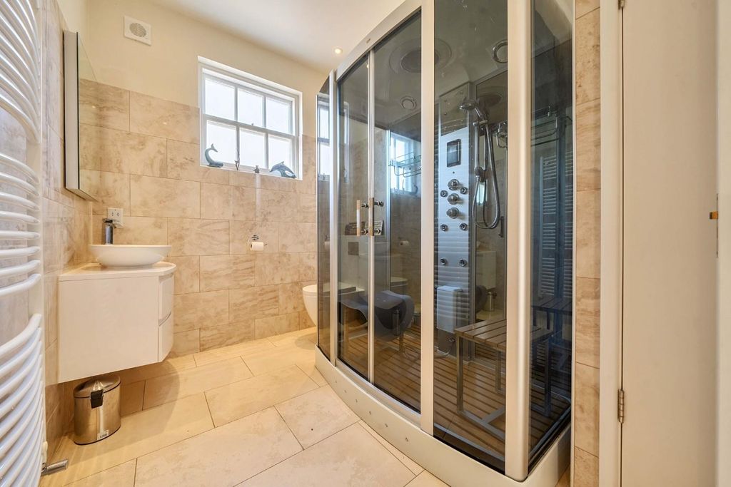 Additional image 34 of 5 bed detached house for saleBlunham Road, Moggerhanger MK44