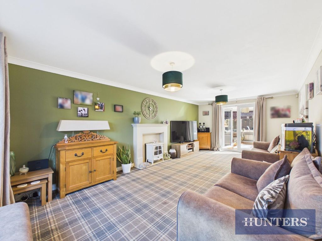 Additional image 2 of 5 bed detached house for saleWaterdale Close, Bridlington YO16