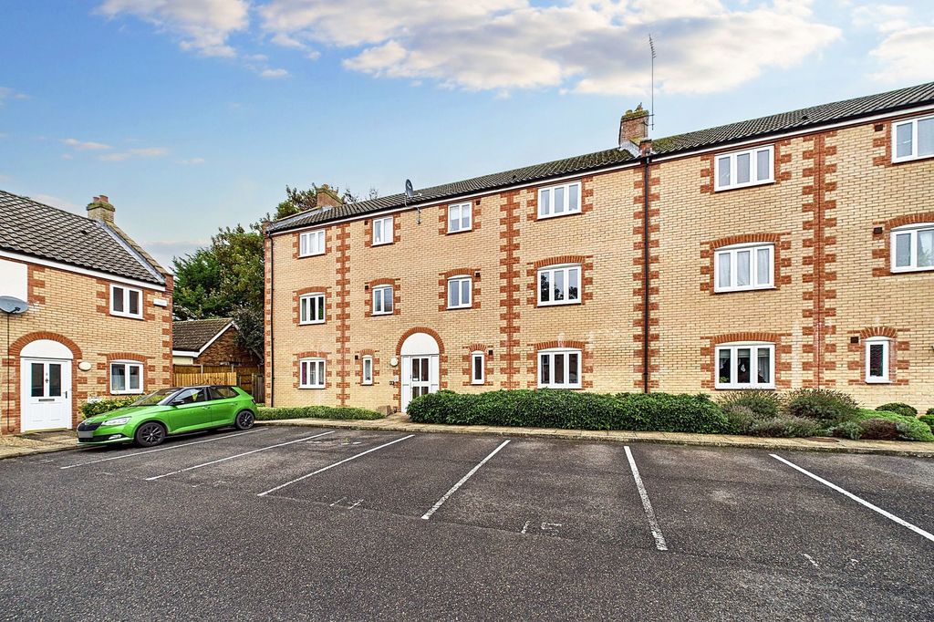 Additional image 7 of 1 bed flat for saleAvenue Gardens, Thetford IP24
