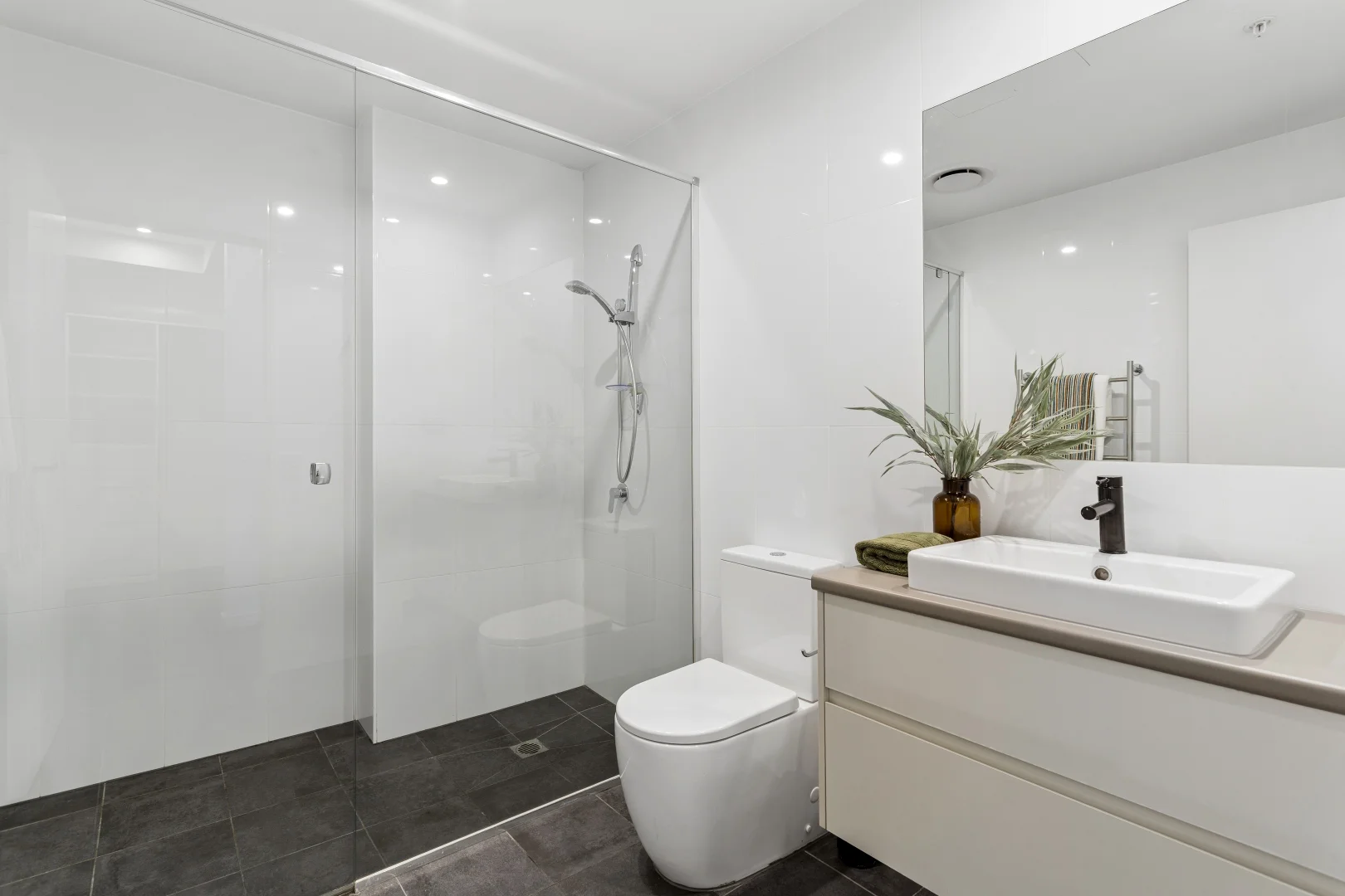 Additional image 9 of 1108/297 Pirie Street, Adelaide SA 5000
