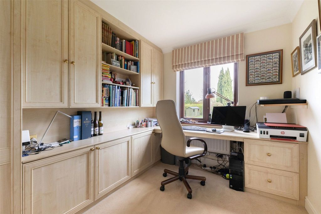 Additional image 8 of 6 bed detached house for saleHarvest Hill, Bourne End, Buckinghamshire SL8