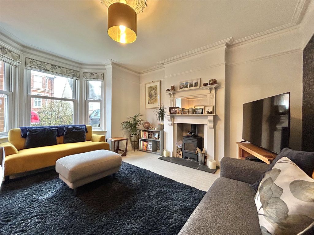 Additional image 7 of 4 bed detached house for saleQueens Road, Blandford Forum, Dorset DT11