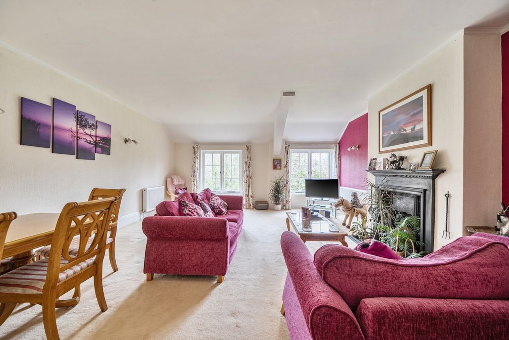 Additional image 4 of 2 bed flat for saleManchester Road, Sway, Lymington SO41