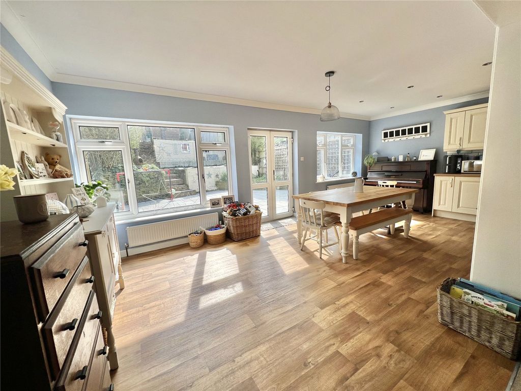 Additional image 5 of 5 bed semi-detached house for saleFishers Close, Blandford Forum, Dorset DT11