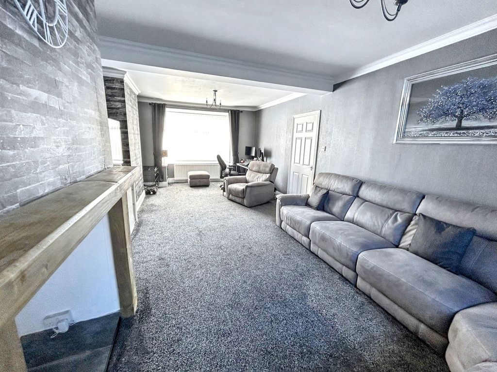 3 bed terraced house for saleThe Avenue, Blaydon-On-Tyne NE21