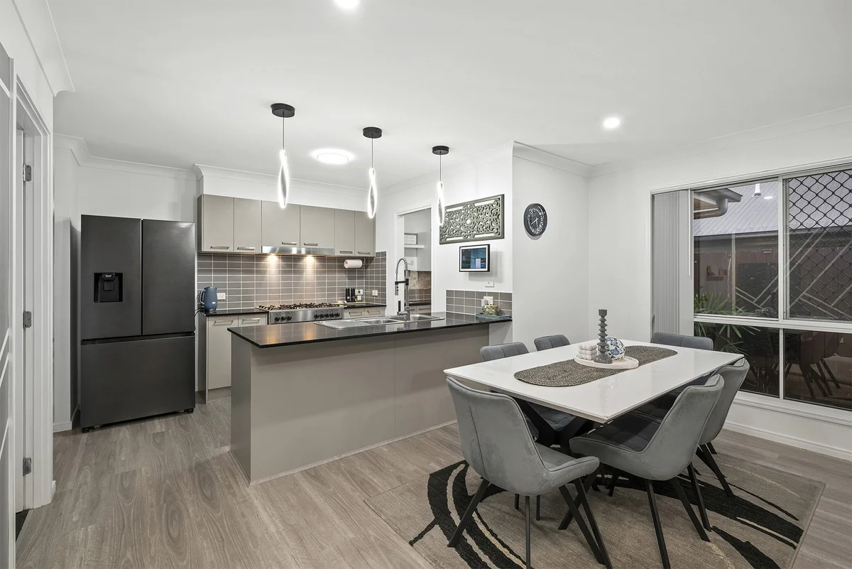 Additional image 6 of 100 Mount Huntley Street, Park Ridge QLD 4125