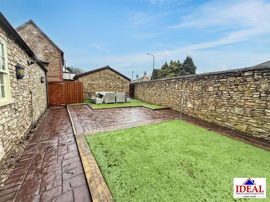 Additional image 23 of 5 bed barn conversion for saleSouth Farm Drive, Skellow, Doncaster DN6