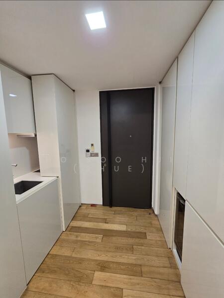 8 Enggor Street photo 3