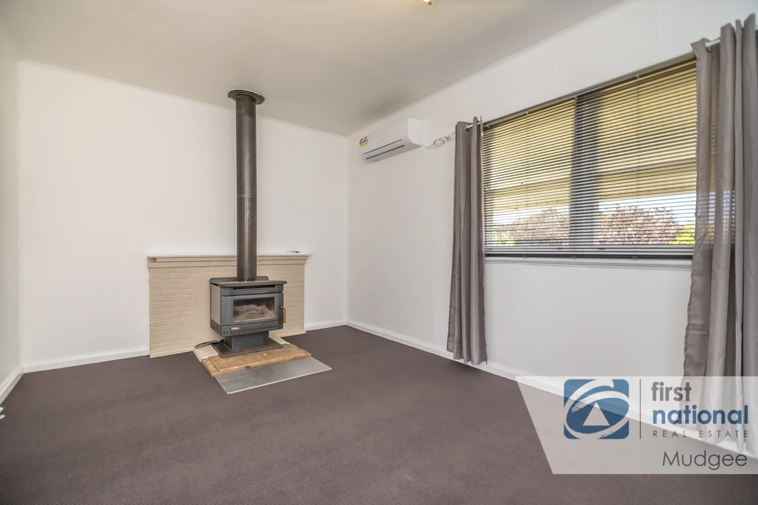 11 Second Street, Mudgee NSW 2850 photo 2