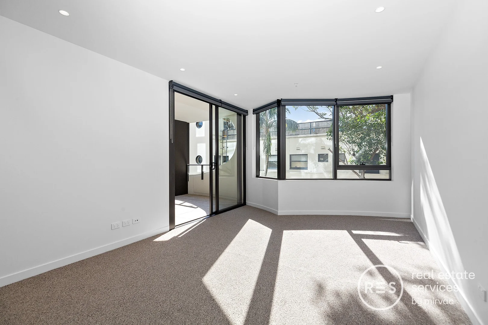 Additional image 2 of 306/31 Queens Lane, Melbourne VIC 3004