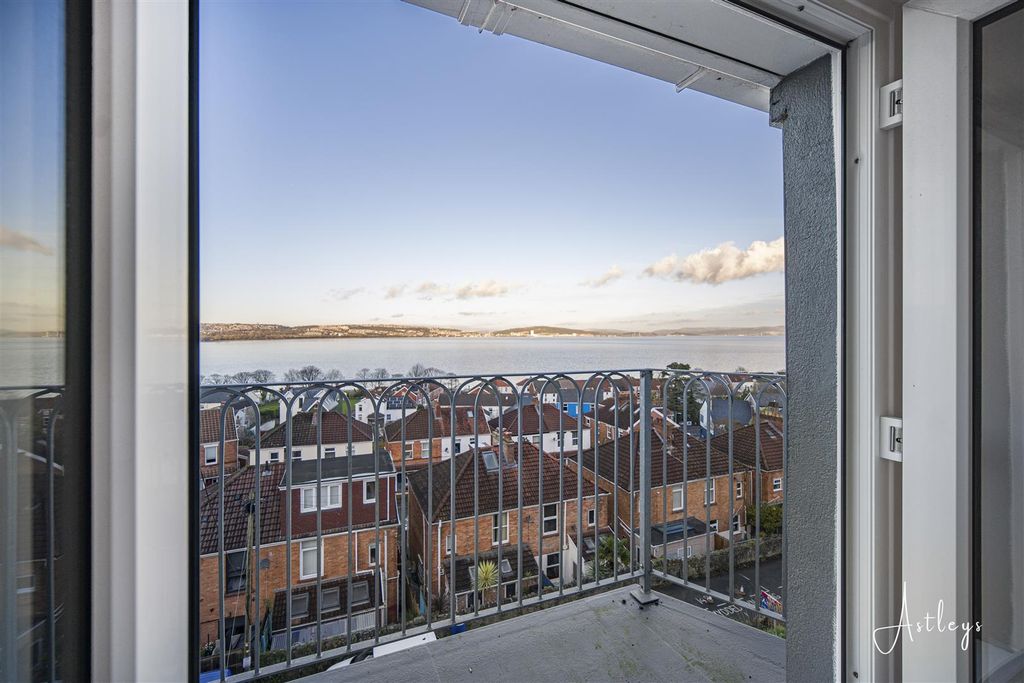 Additional image 8 of 2 bed flat for sale144 Overland Road, Mumbles, Swansea SA3