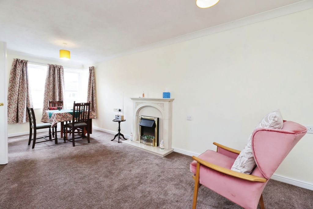 Additional image 4 of 1 bed flat for saleHazledine Court, Shrewsbury SY3