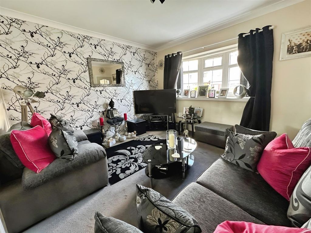 Additional image 5 of 2 bed town house for saleMount Grove, Bradford BD2