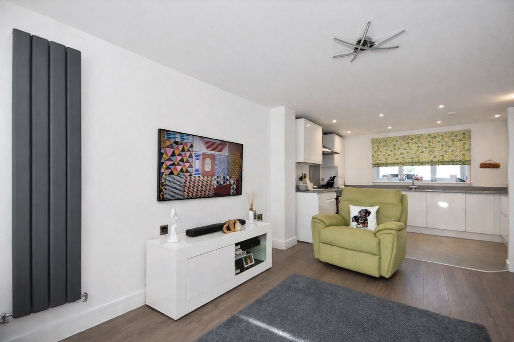 Additional image 9 of 4 bed end terrace house for saleBeach Mews, Broadstairs, Kent CT10