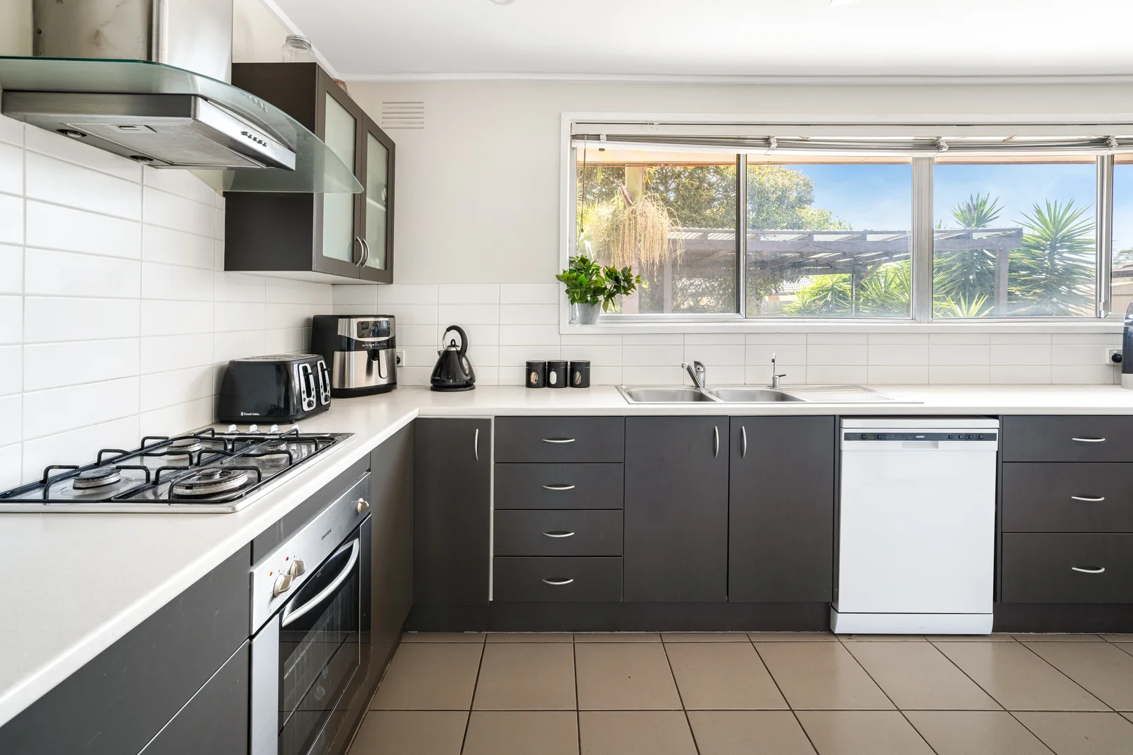 Additional image 4 of 2 Derril Place, Frankston VIC 3199