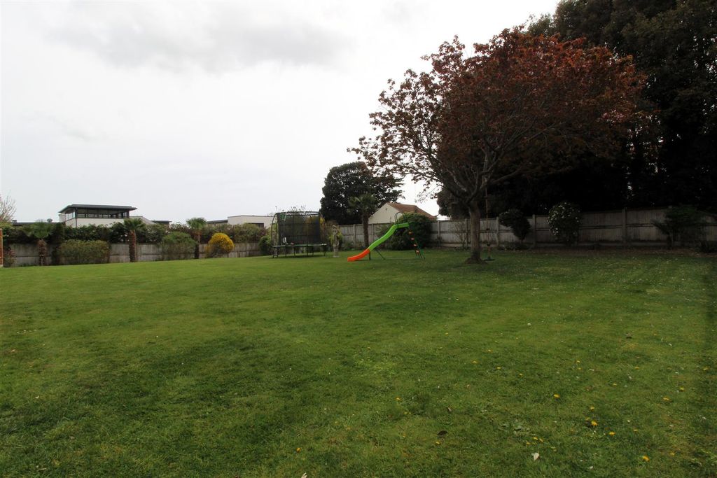 Additional image 8 of 4 bed detached house for saleNorth Foreland Road, Broadstairs CT10